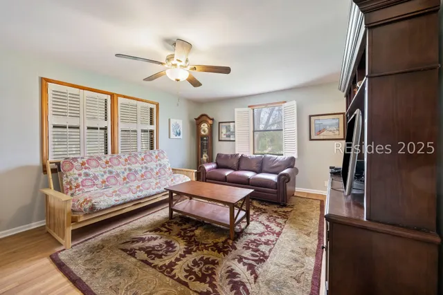 $299,900 | 196 Country Craft Road, Estill, SC 29918