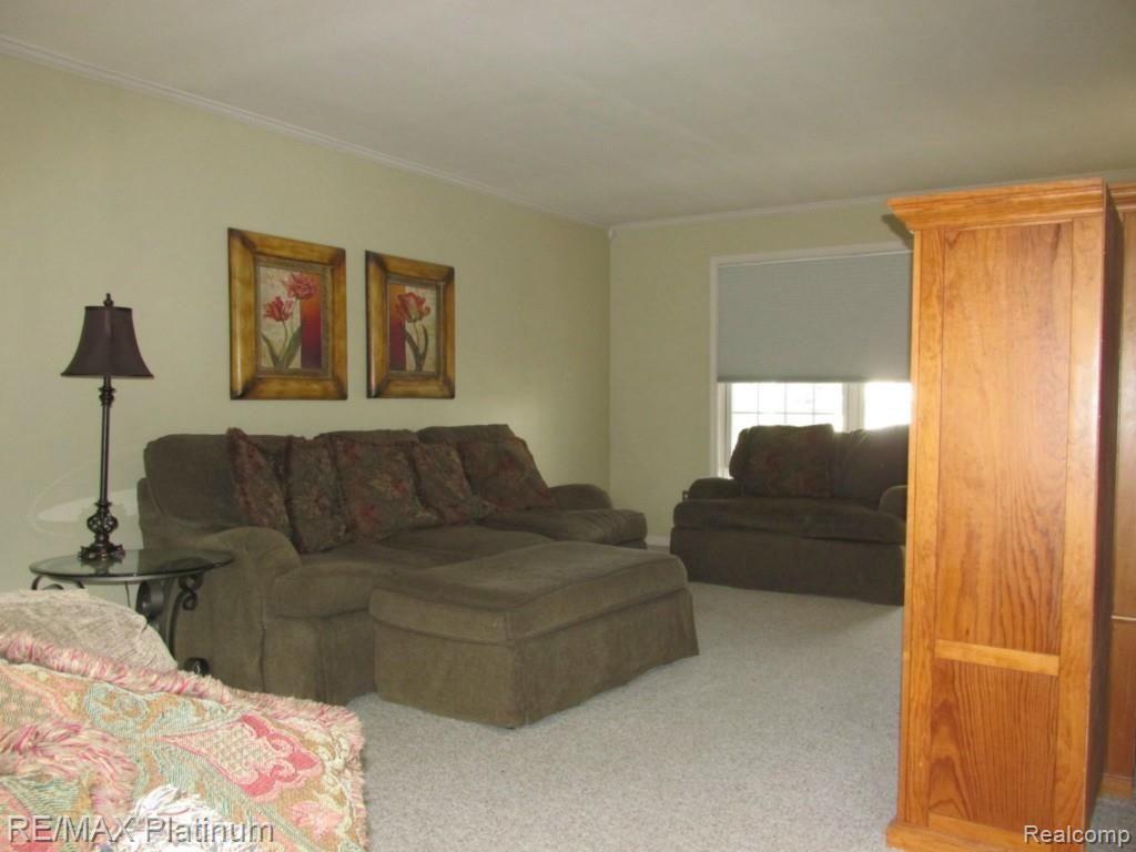 2828 Laurel Ridge Lane Howell, MI 48843 - Photo 11 of 24