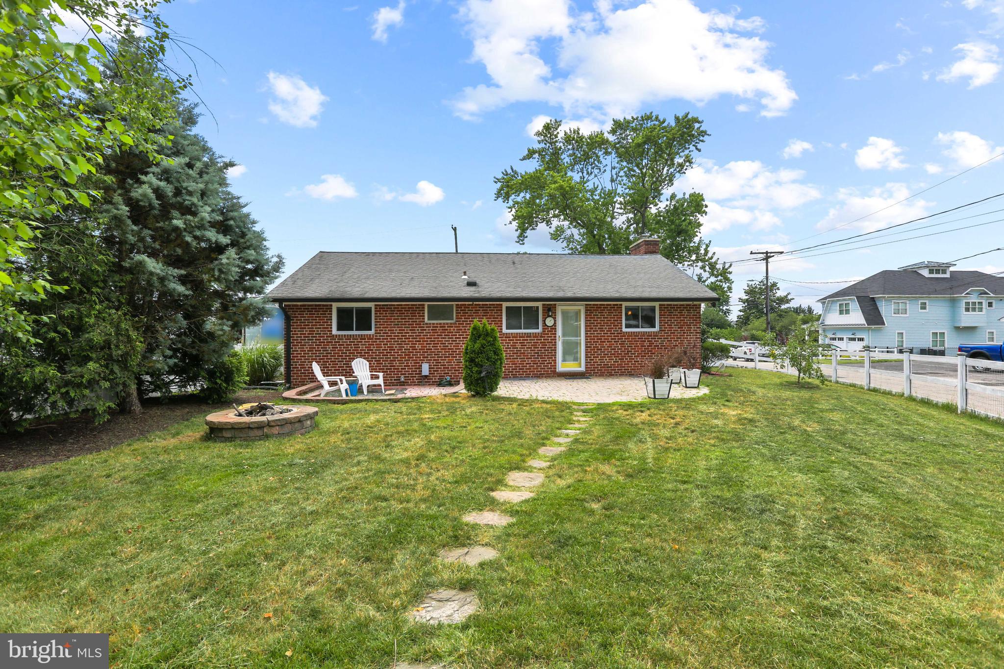 8425 Garden Road Pasadena, MD 21122 - Photo 32 of 36 Backyard