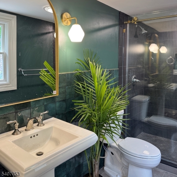 58 Ridgeway Avenue West Orange, NJ 07052 - Photo 4 of 12