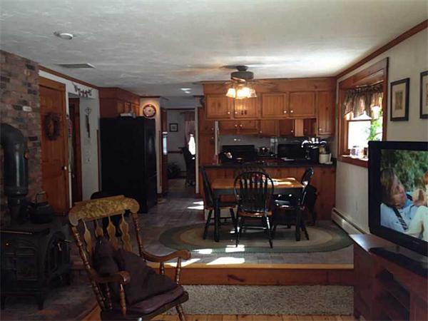 154 Benedict Road Burrillville, RI 02830 - Photo 5 of 13