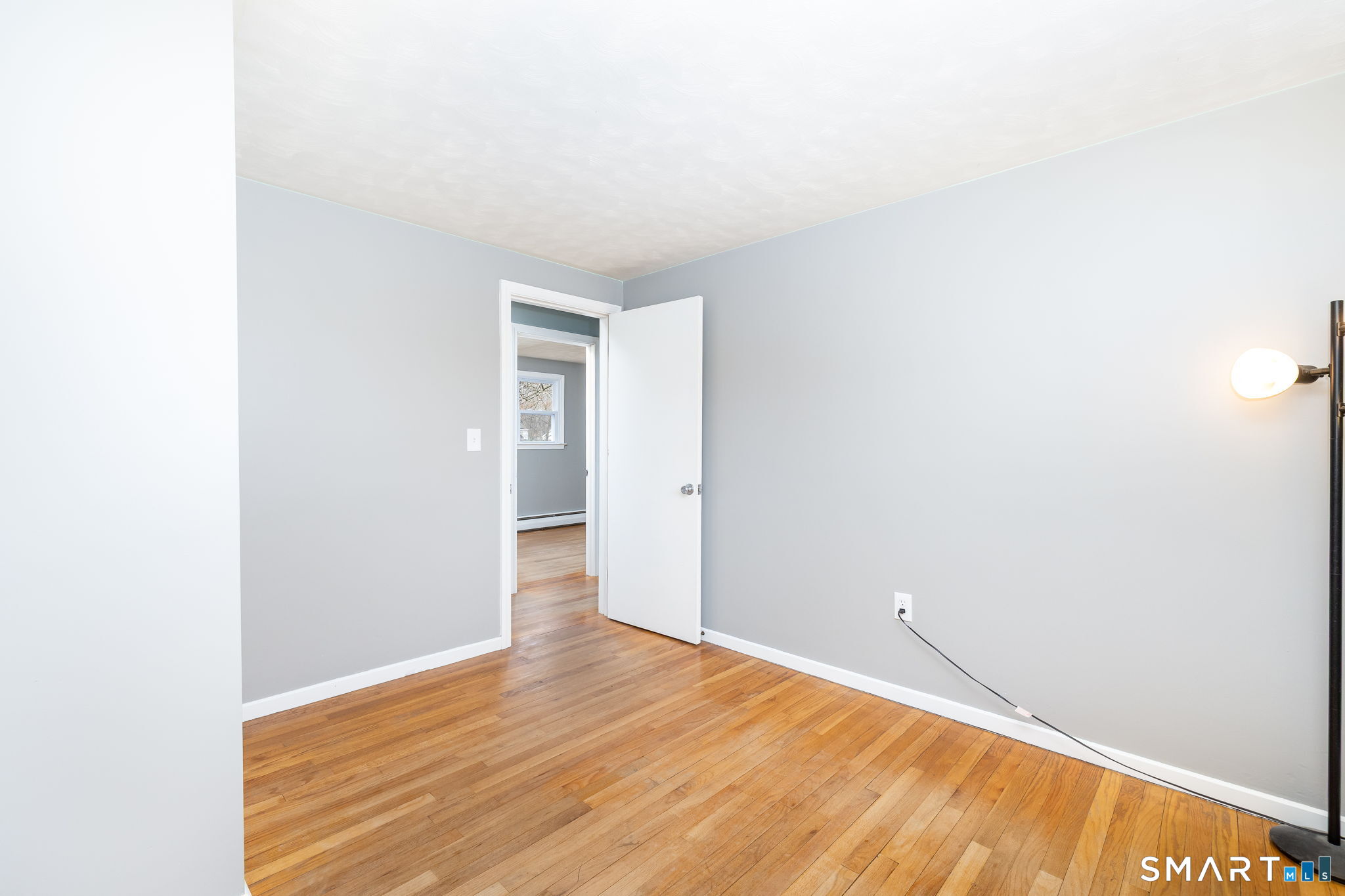 9 Glendale Road Enfield, CT 06082 - Photo 17 of 36