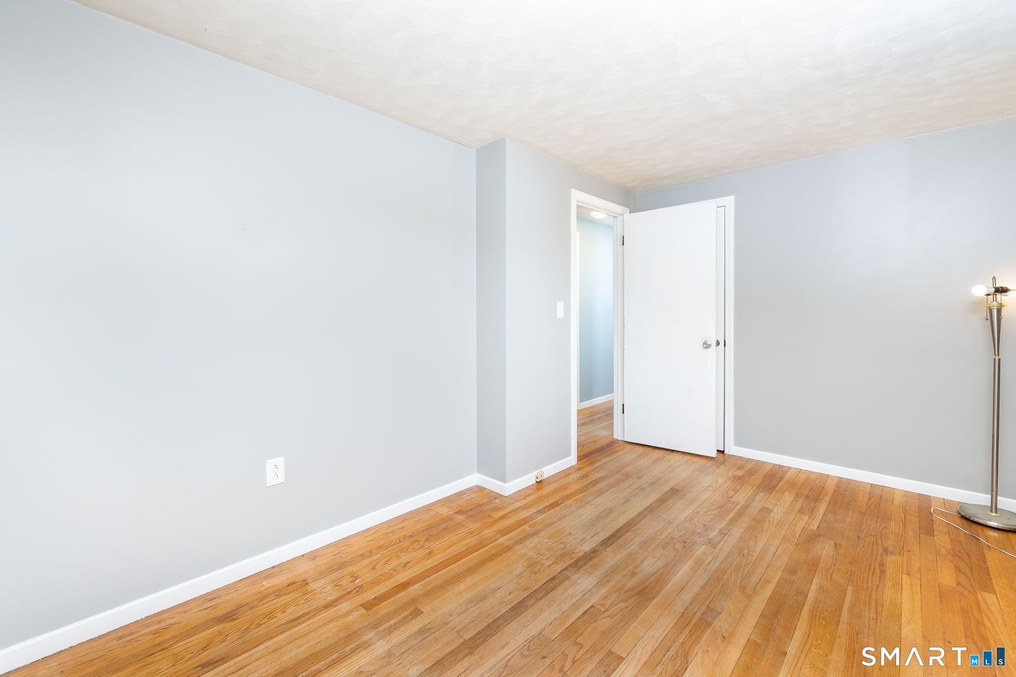 9 Glendale Road Enfield, CT 06082 - Photo 20 of 36