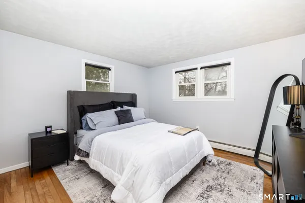 $310,000 | 9 Glendale Road, Enfield, CT 06082