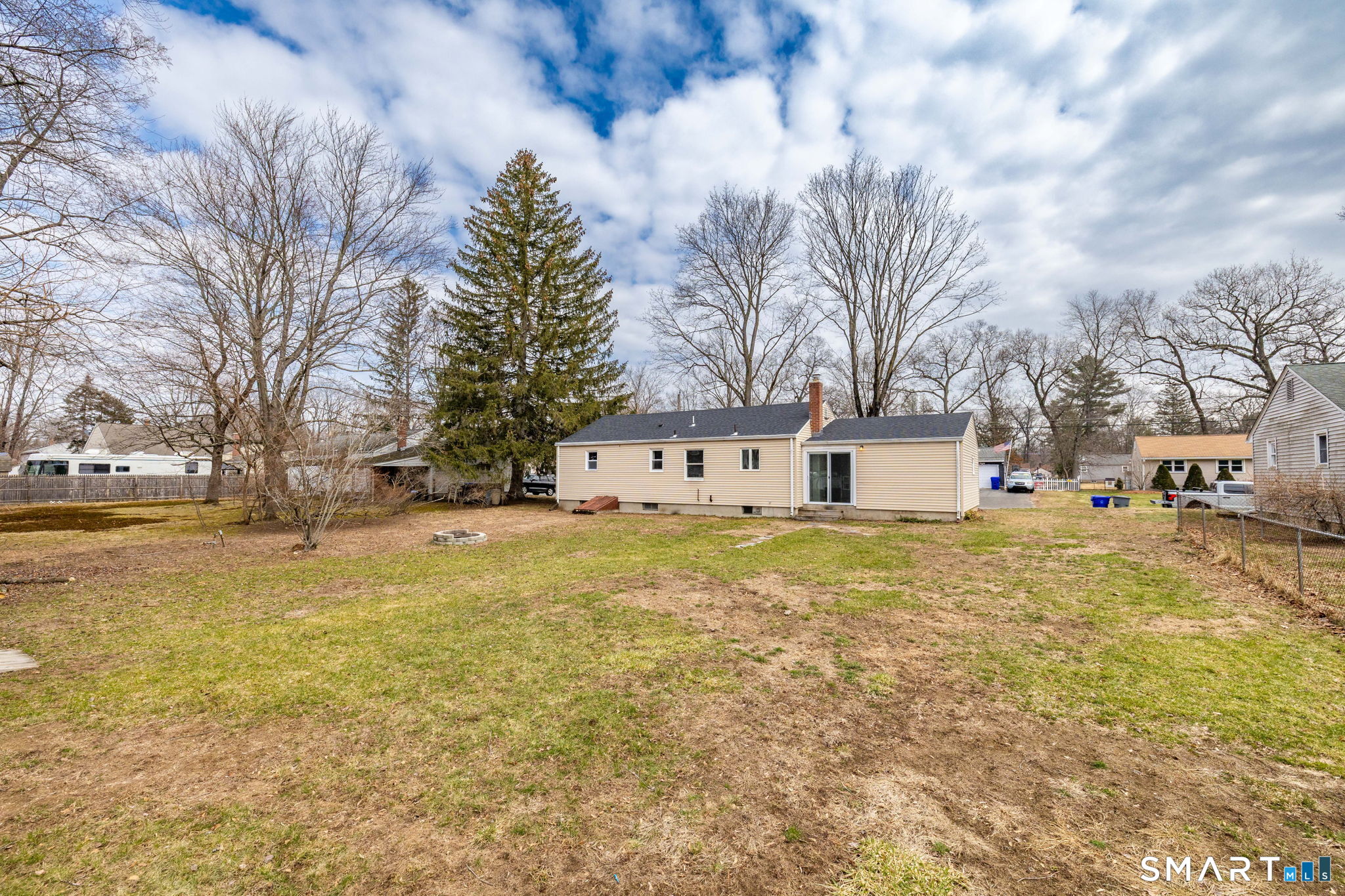 9 Glendale Road Enfield, CT 06082 - Photo 33 of 36