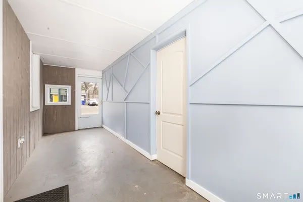 $310,000 | 9 Glendale Road, Enfield, CT 06082