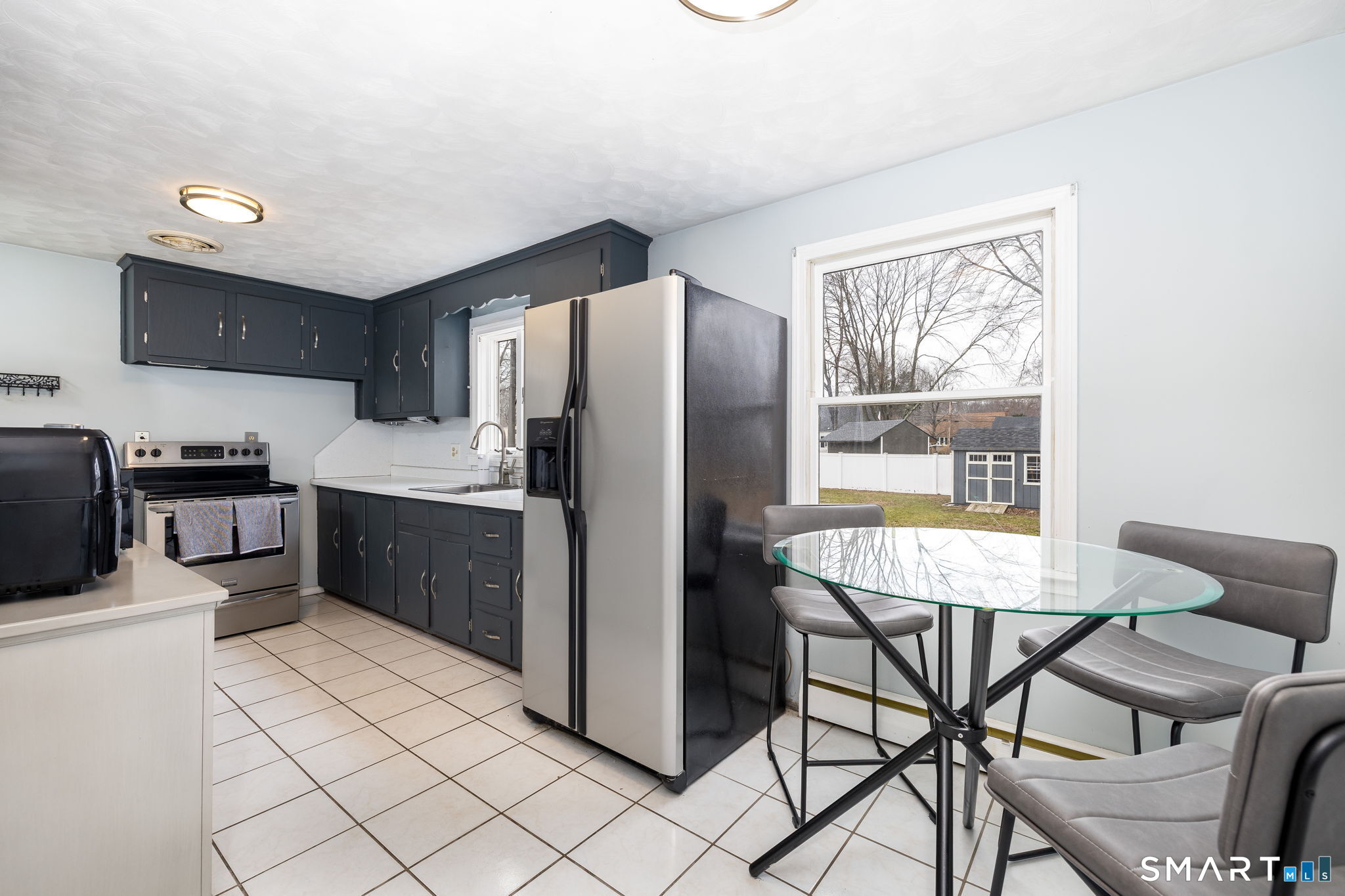 9 Glendale Road Enfield, CT 06082 - Photo 10 of 36