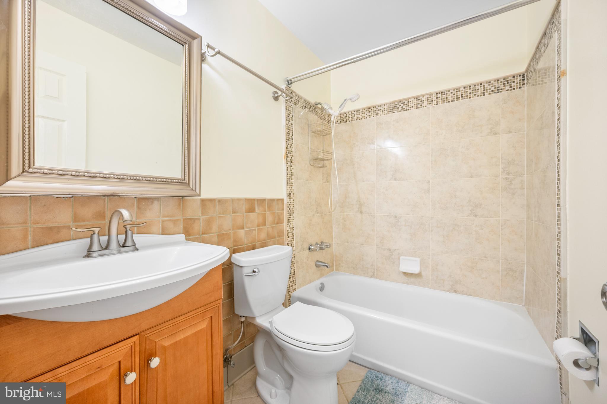 1645 Park Road Northwest, Unit 2 Washington, DC 20010 - Photo 11 of 19