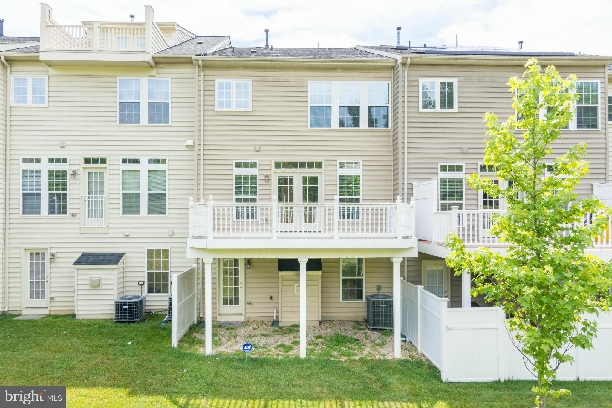 1548 Rutland Way Hanover, MD 21076 - Photo 2 of 24 Exterior (Rear)