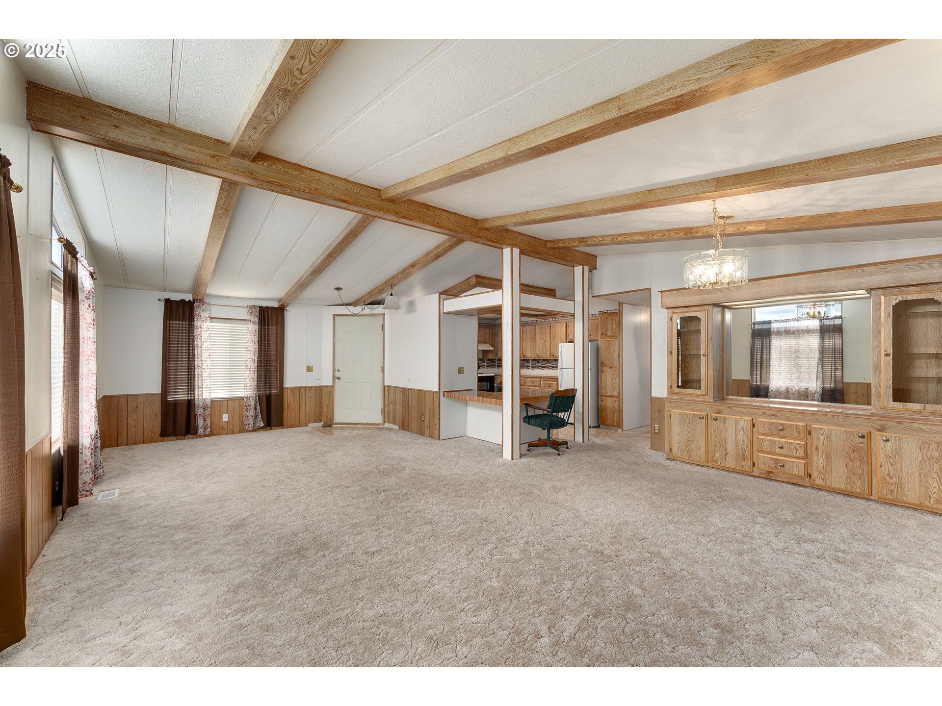 1006 Shadow Ranch Lane Roseburg, OR 97470 - Photo 6 of 37 Gallery Image 6