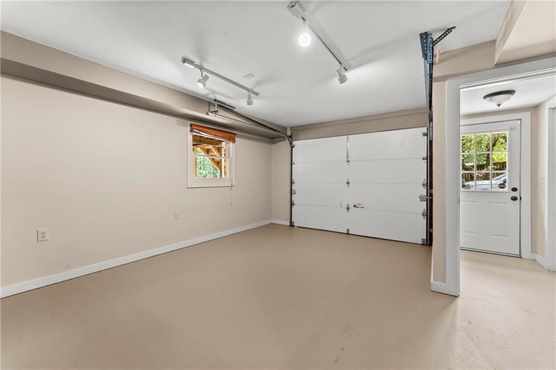 735 Calhoun Road Dahlonega, GA 30533 - Photo 35 of 53 an empty room with windows