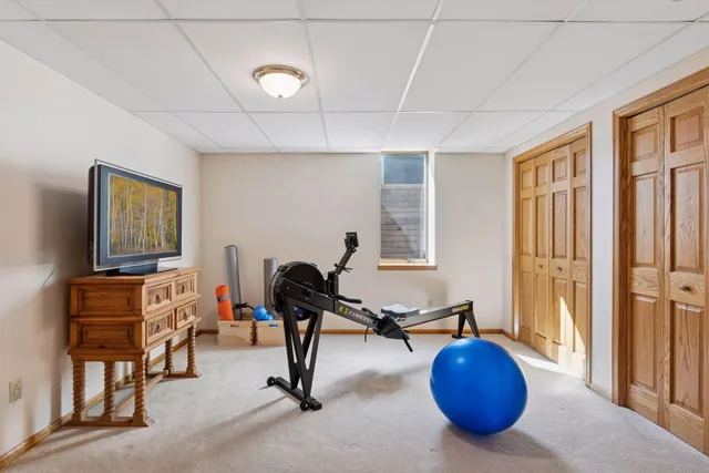 $830,000 | 941 Pineridge Court, Mahtomedi, MN 55115