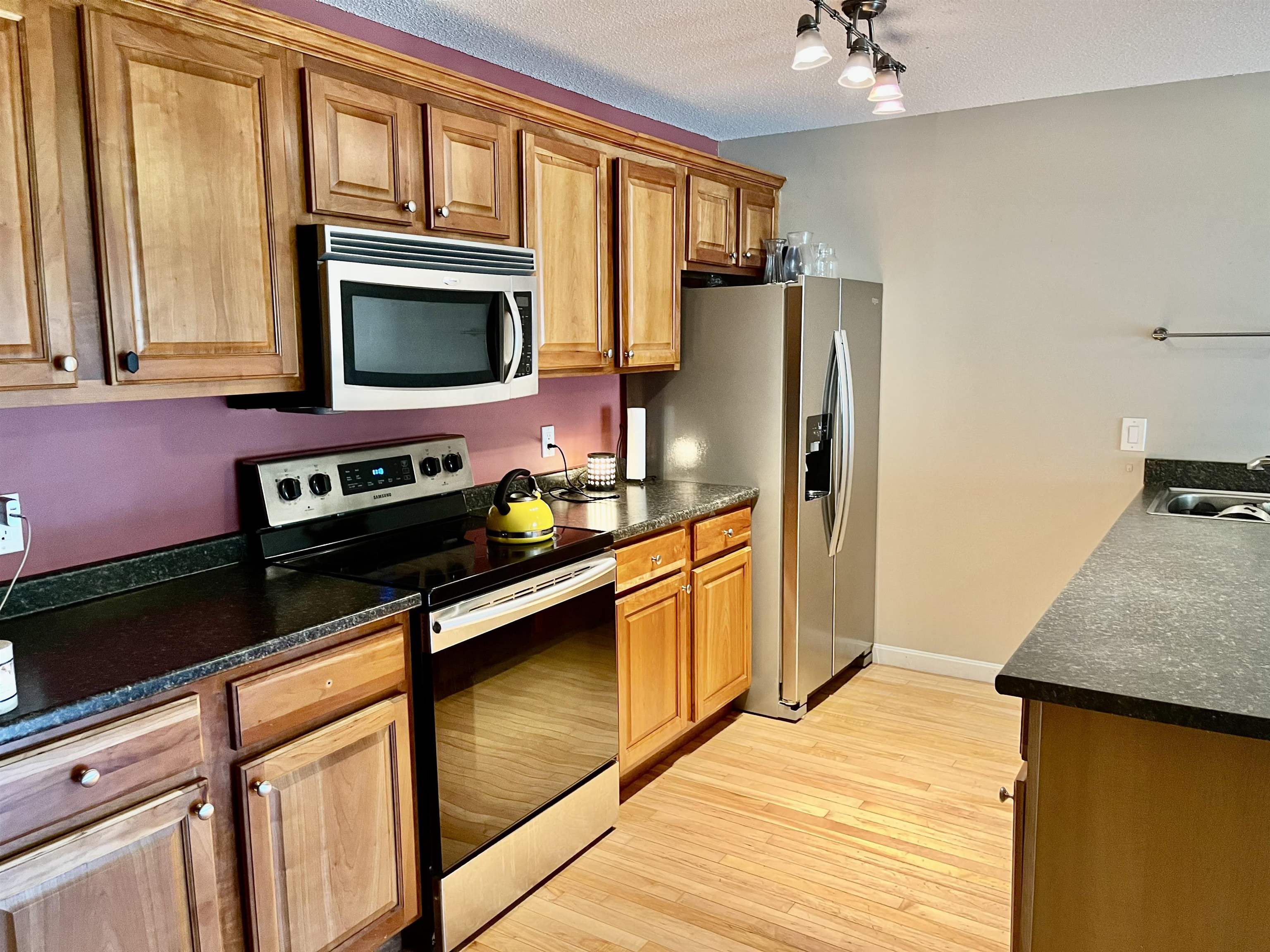 120 Fisherville Road, Unit 31 Concord, NH 03303 - Photo 12 of 23 Gallery Image 12