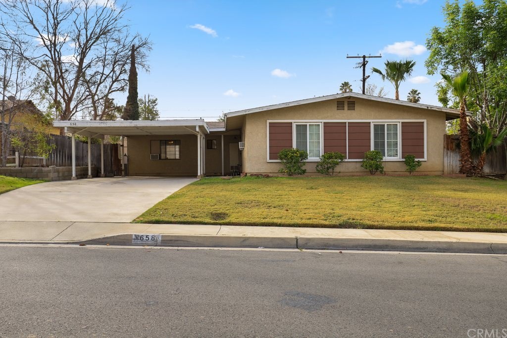 658 Spruce Street Riverside, CA 92507 - Photo 1 of 42