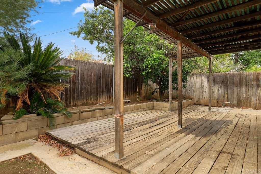 658 Spruce Street Riverside, CA 92507 - Photo 39 of 42