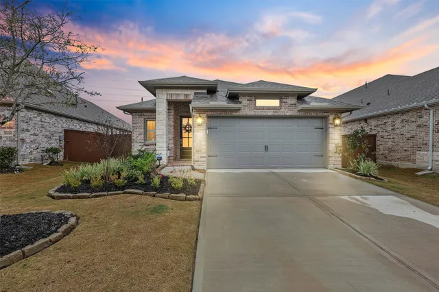 $389,900 | 6022 Cottontail Lane, Manvel, TX 77578