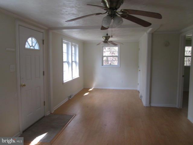 48828 Sea Side View Road Ridge, MD 20680 - Photo 9 of 12 Living Room