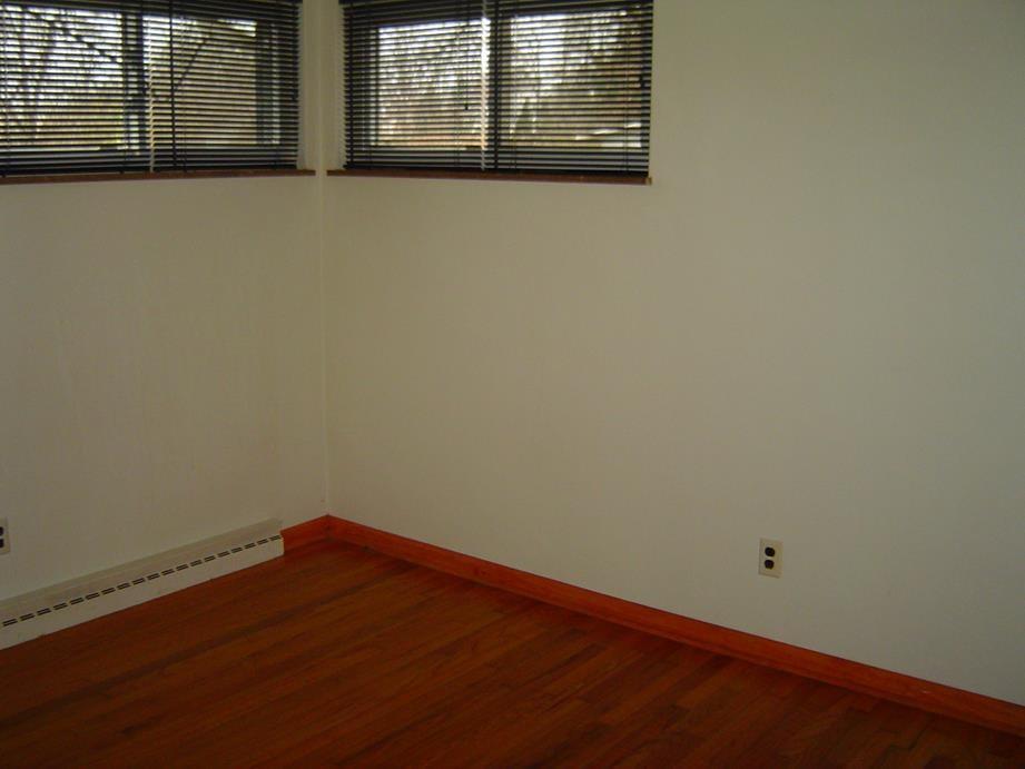 6115 Springfield Jamestown Road Springfield, OH 45502 - Photo 9 of 18