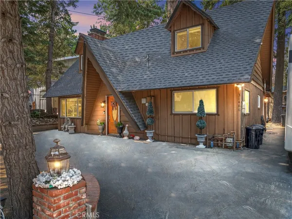 $454,000 | 31466 Onacrest Drive, Running Springs, CA 92382