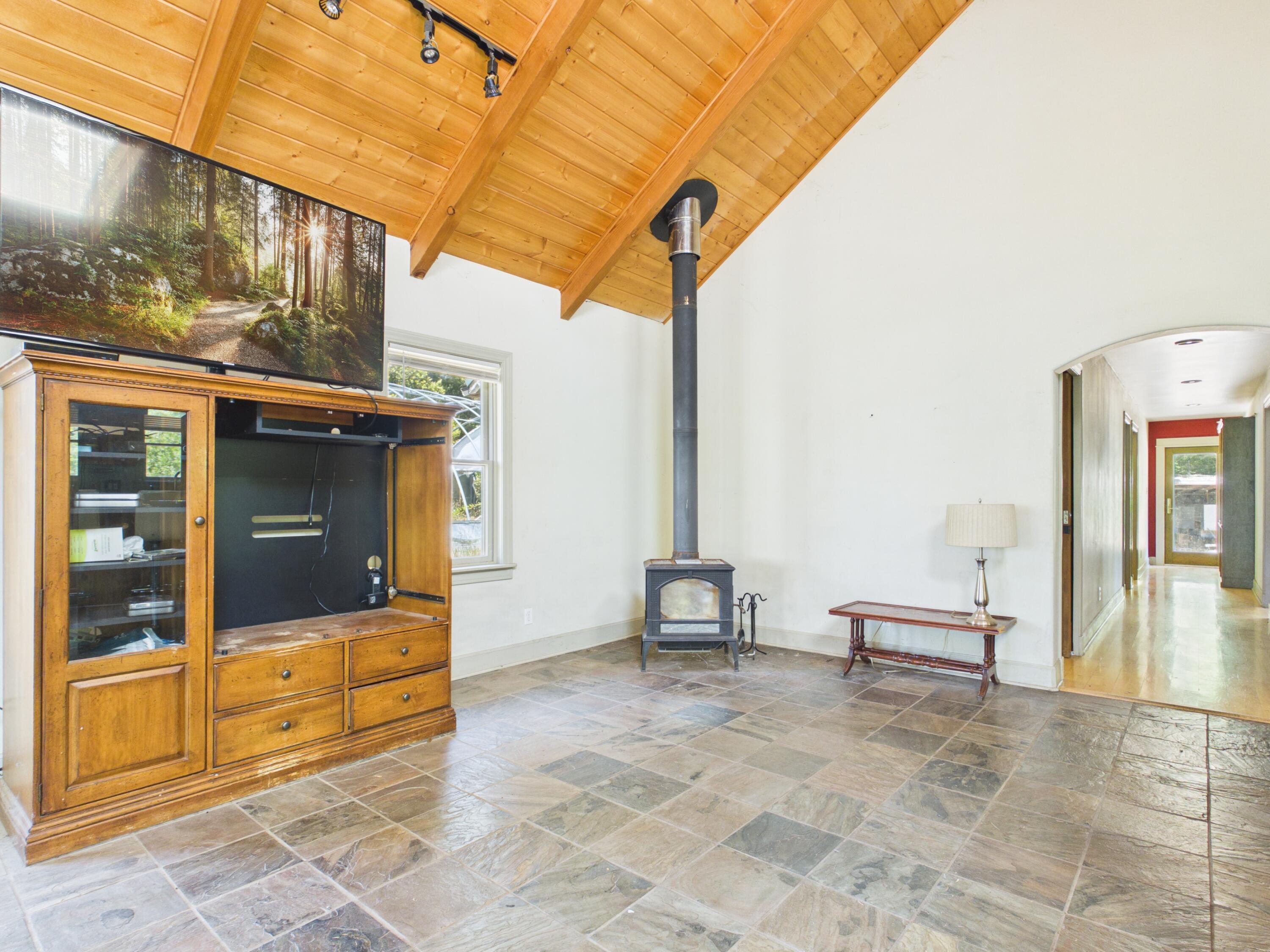 4840 Doody Ridge Road Garberville, CA 95542 - Photo 10 of 80