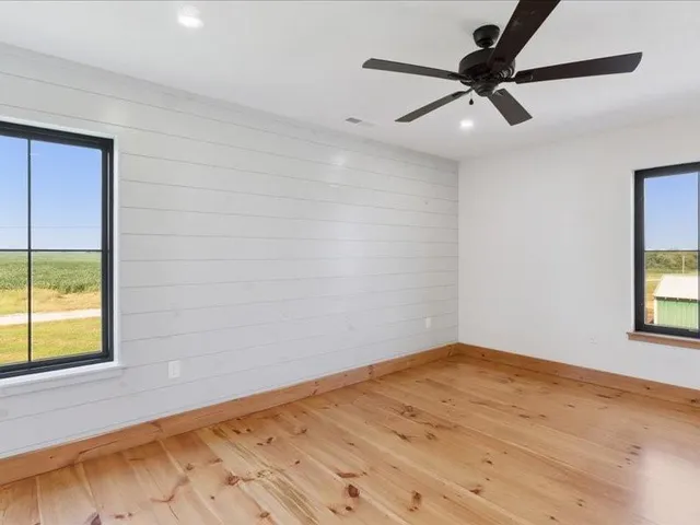 $749,900 | 6239 Northwest County Road 4002, Butler, MO 64730