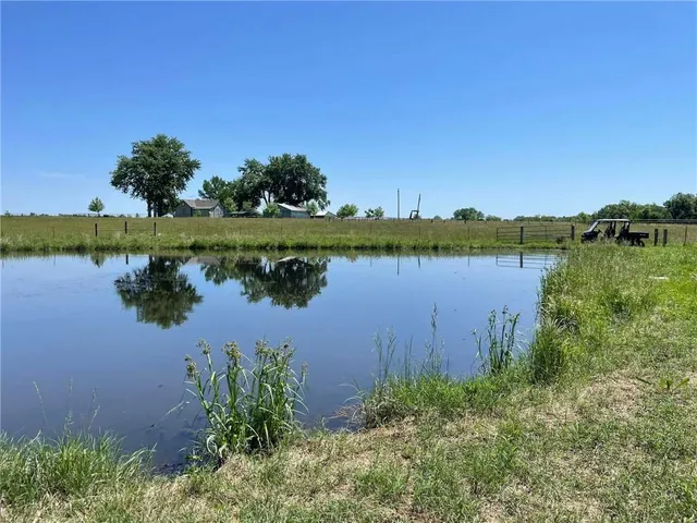 $749,900 | 6239 Northwest County Road 4002, Butler, MO 64730