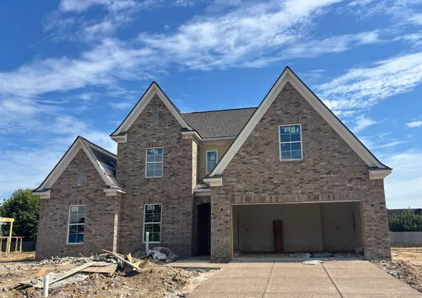 $369,900 | 125 Summer Rose Lane, Somerville, TN 38068