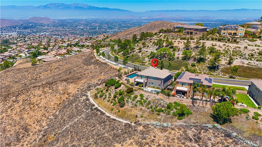 18458 Lakepointe Drive Riverside, CA 92503 - Photo 49 of 53 Gallery Image 49