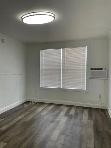 $1,495 | 119 Menores Avenue, Unit 4, Coral Gables, FL 33134