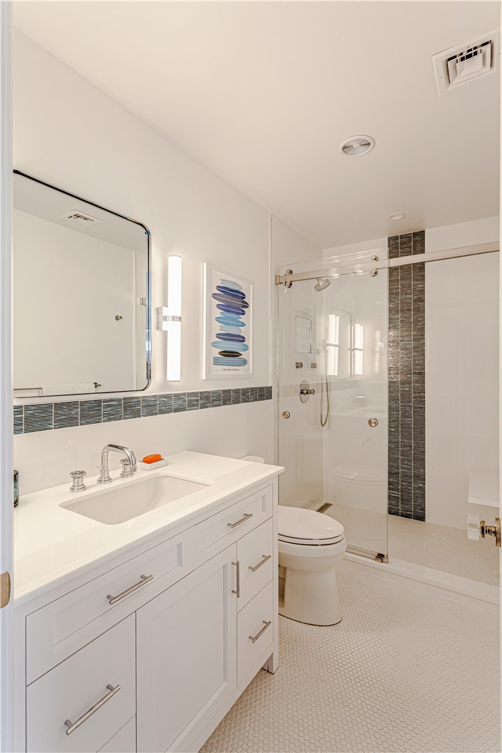 39 Avondale Road Westerly, RI 02891 - Photo 23 of 36