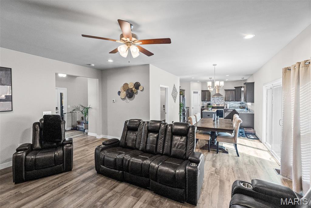 2562 Windsor Crest Court Belleville, IL 62221 - Photo 8 of 57