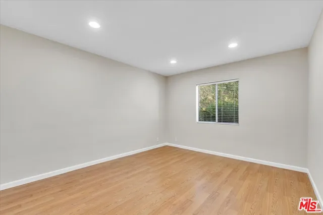 $859,000 | 6649 Whitman Avenue, Lake Balboa, CA 91406