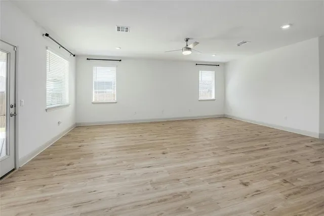 $2,250 | 16808 Ponte Cove, Pflugerville, TX 78660