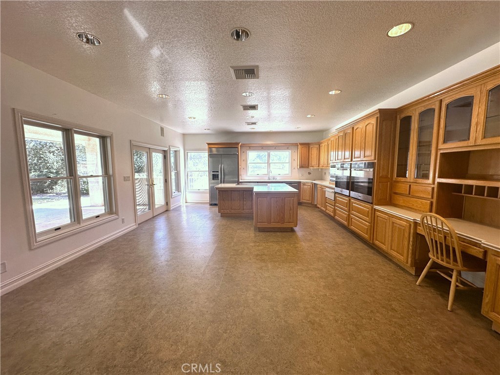 26050 Jan Valerie Road Murrieta, CA 92562 - Photo 4 of 47