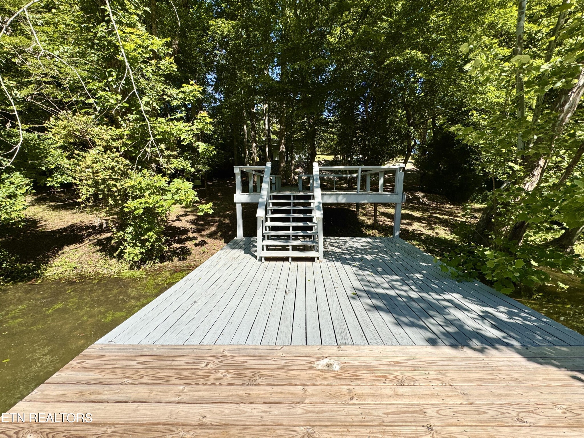 983 River Hill Road Sparta, TN 38583 - Photo 15 of 47 a view of outdoor space and deck