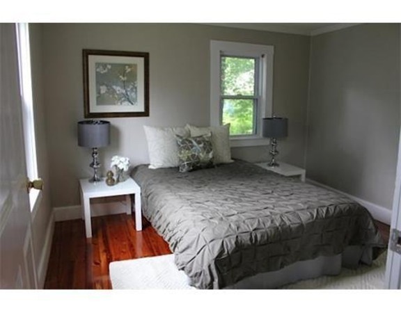 294 Billings Road Quincy, MA 02170 - Photo 5 of 9 Gallery Image 5