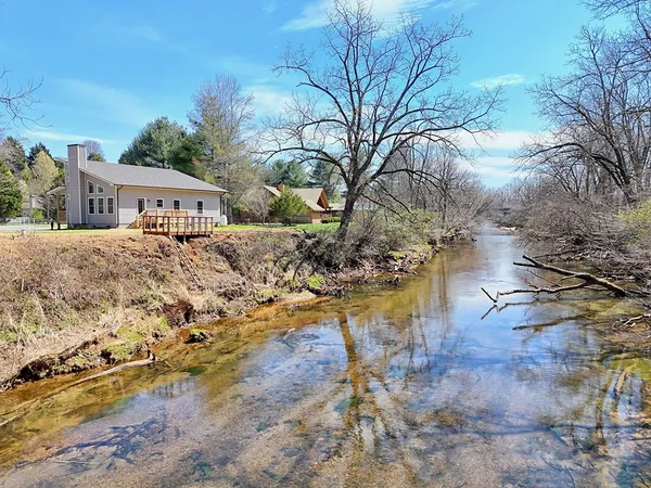 $459,000 | 195 Rivers Edge Drive, Hayesville, NC 28904