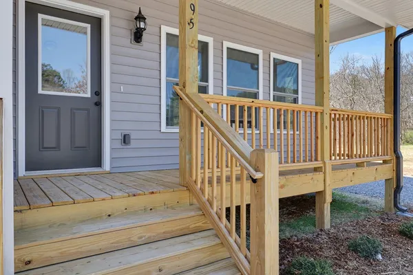 $459,000 | 195 Rivers Edge Drive, Hayesville, NC 28904