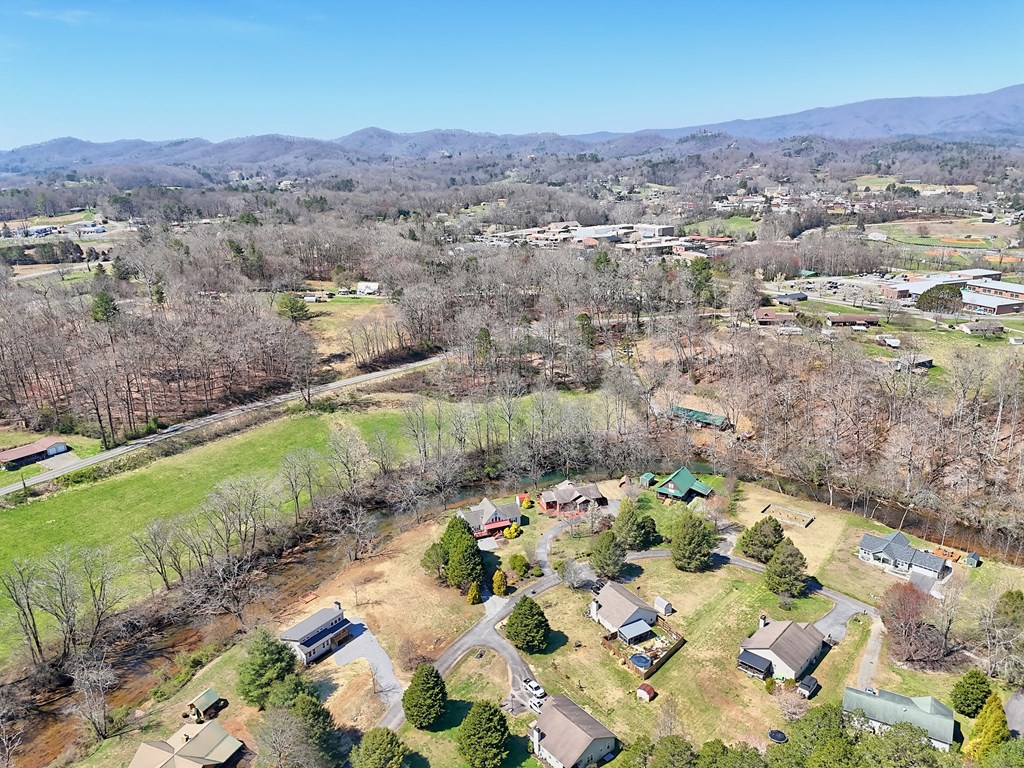 195 Rivers Edge Drive Hayesville, NC 28904 - Photo 44 of 47