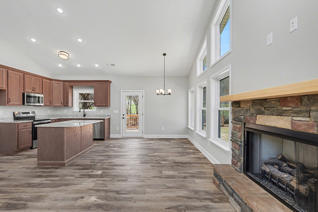 195 Rivers Edge Drive Hayesville, NC 28904 - Photo 9 of 47