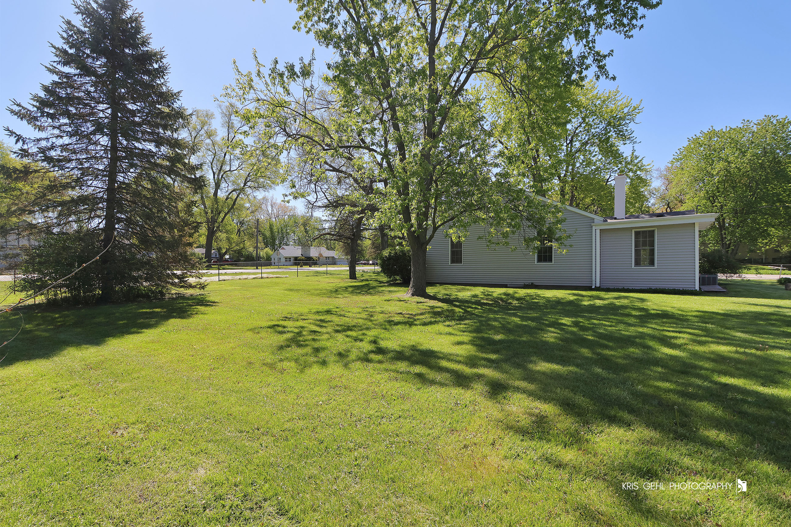 38690 North Green Bay Road Beach Park, IL 60087 - Photo 22 of 24