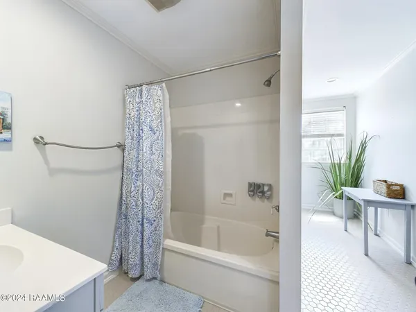 $995,000 | 68335 Taulla Drive, Covington, LA 70433