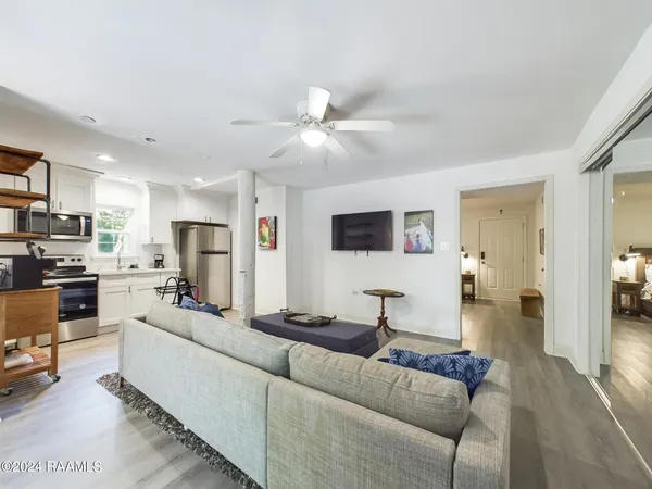 $995,000 | 68335 Taulla Drive, Covington, LA 70433