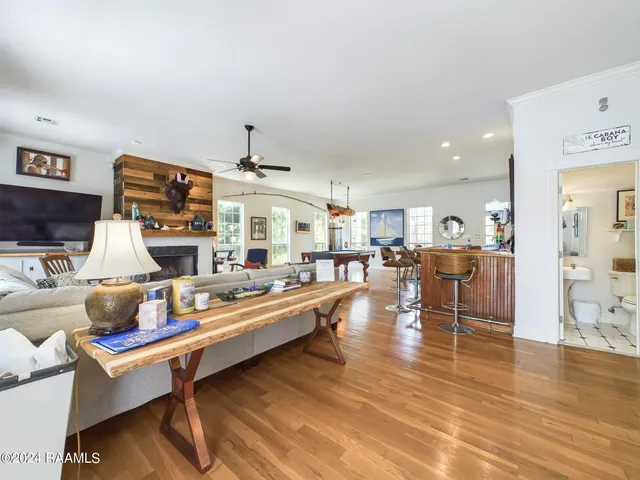 $995,000 | 68335 Taulla Drive, Covington, LA 70433