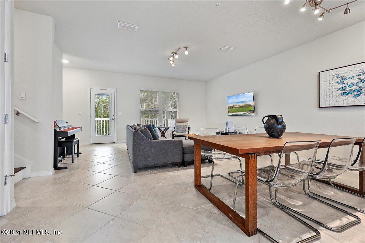 103 Spring Tide Way Ponte Vedra, FL 32081 - Photo 10 of 26 a living room with furniture
