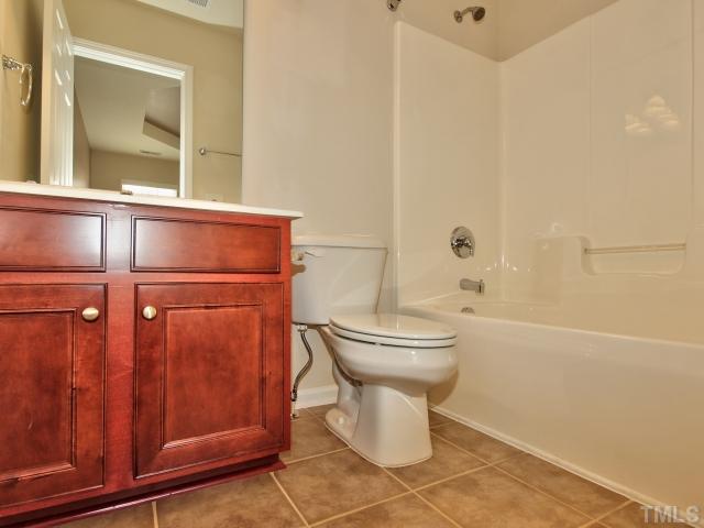 2513 Laurel Cherry Street Raleigh, NC 27612 - Photo 15 of 21 Gallery Image 15