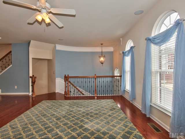 2513 Laurel Cherry Street Raleigh, NC 27612 - Photo 4 of 21 Gallery Image 4