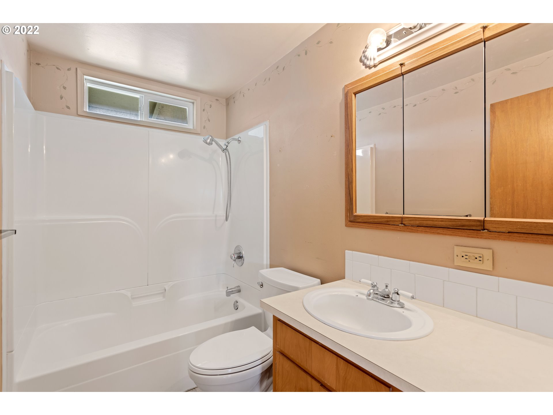 1610 Sallal Road Woodburn, OR 97071 - Photo 14 of 29 Gallery Image 14