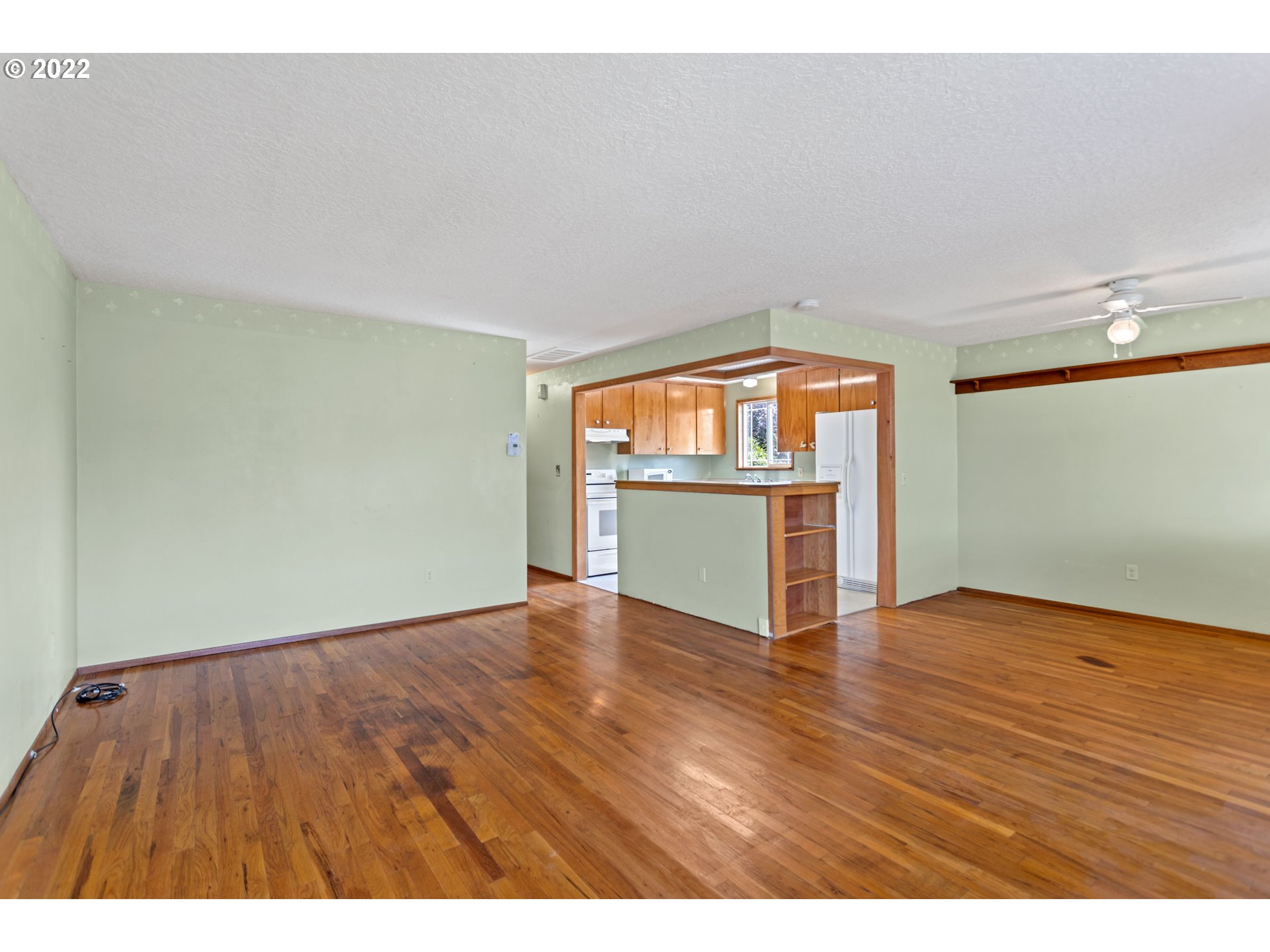 1610 Sallal Road Woodburn, OR 97071 - Photo 6 of 29 Gallery Image 6