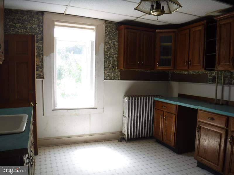 255 Matsonford Road Conshohocken, PA 19428 - Photo 7 of 13 Gallery Image 7